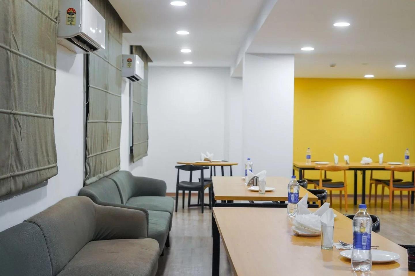 Saltstayz Express -Medicity Near Medanta Hospital Gurgaon Bagian luar foto